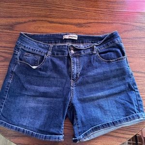 Size 14 Jean Shorts with back pocket button detail